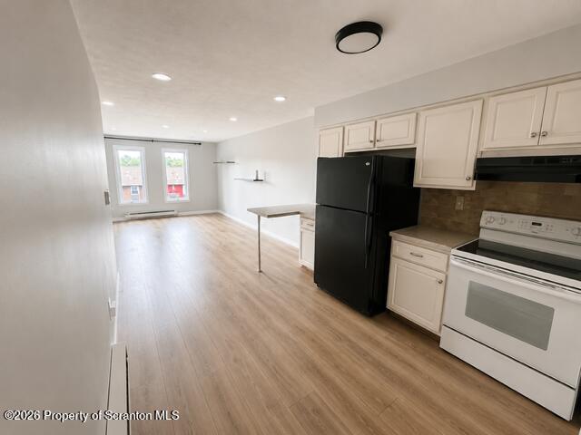 Building Photo - 212 Monica Dr