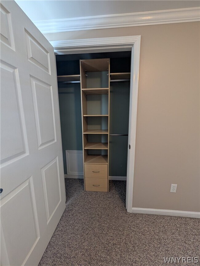 Building Photo - 6181 Old Beattie Rd