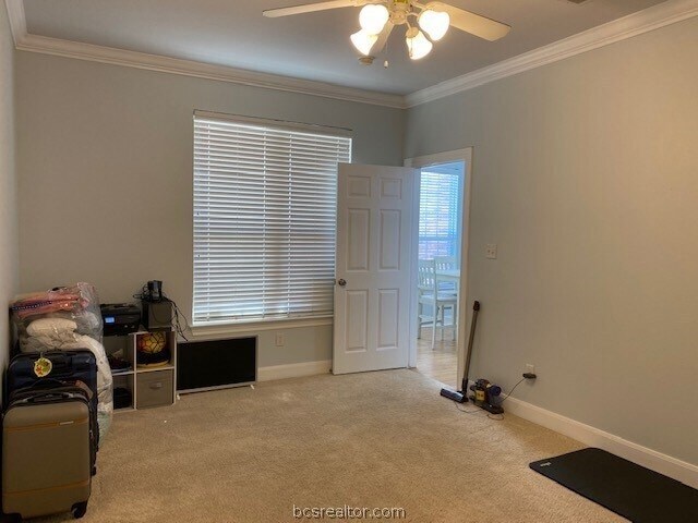 Building Photo - 801 Luther W St