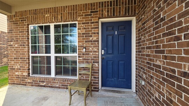 Building Photo - 2662 Magnolia Fair Way