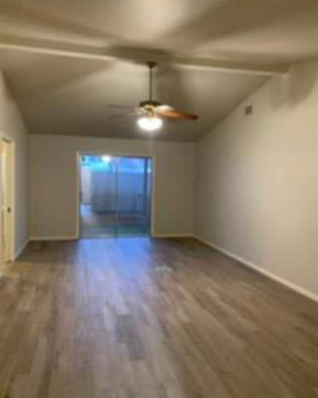 Building Photo - 6810 Marshall Pl Dr