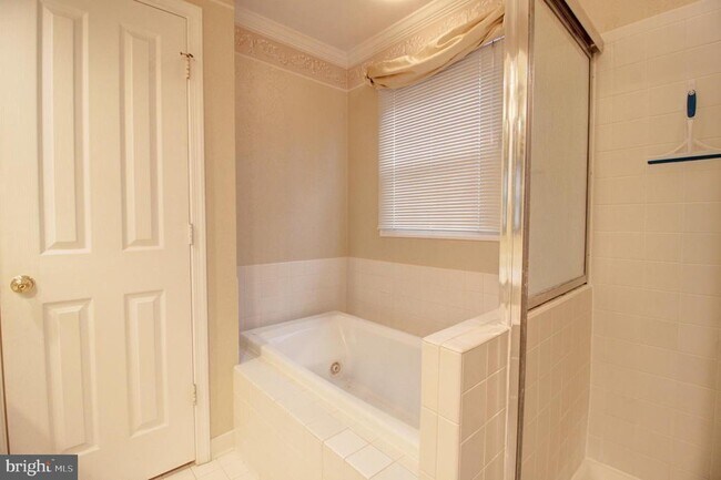 Building Photo - 2493 Five Shillings Rd