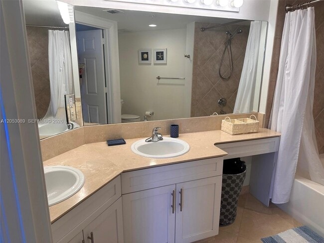 Building Photo - 2080 S Ocean Dr