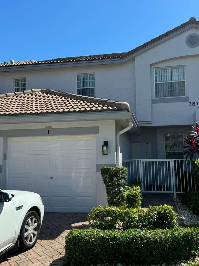 Building Photo - 7874 Laina Ln