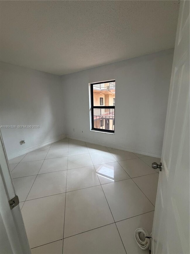 Building Photo - 10851 SW 2nd St