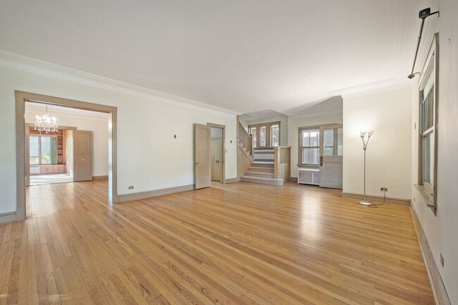 Building Photo - 1005 Ashland Ave