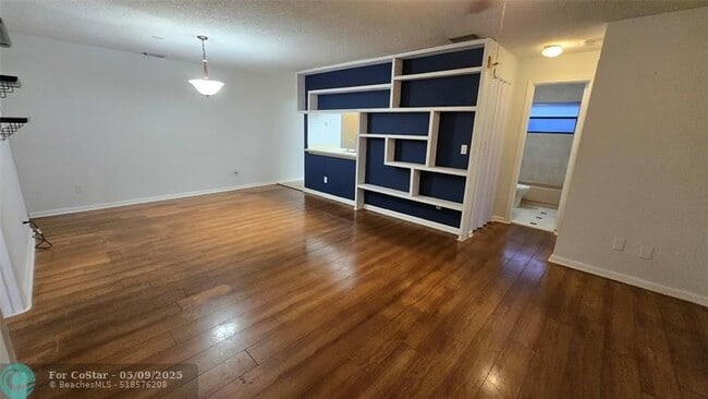 Building Photo - 11188 Royal Palm Blvd