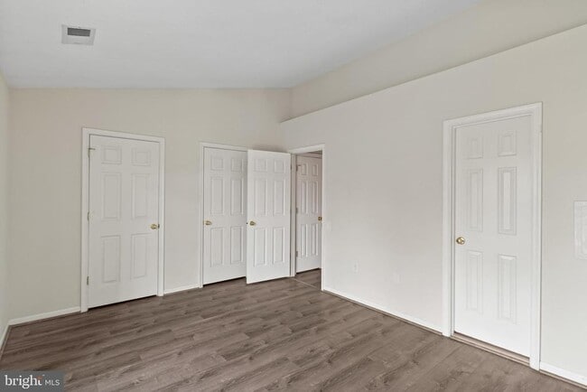 Building Photo - 7115 Strawn Ct