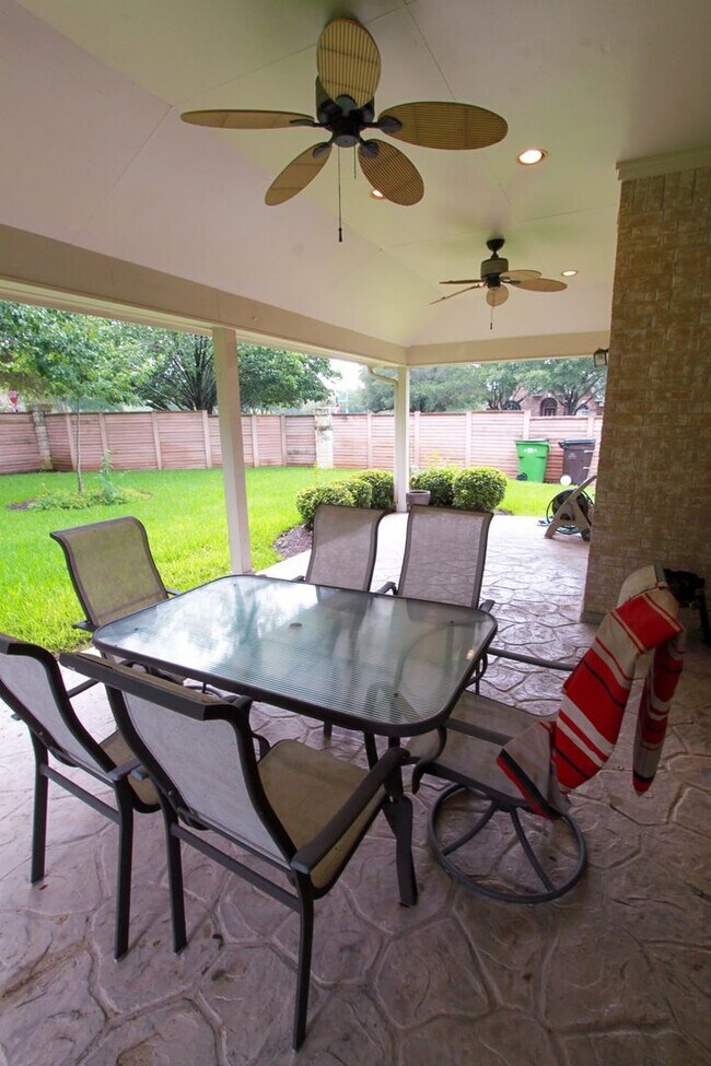 Building Photo - Beautiful 3 Bedroom, 2 Bath Home in West Round Rock