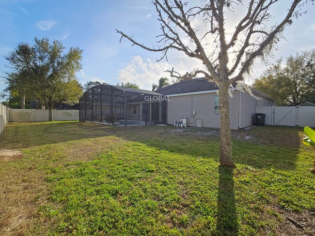 Building Photo - 5-Bedroom Pool Home within Chapman Cove in...