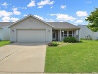 Building Photo - 2398 Maxwell Dr