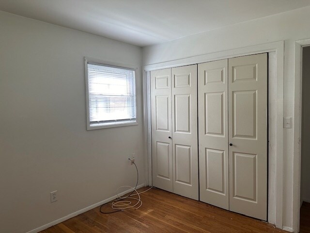 Building Photo - 1867 Alvason Ave