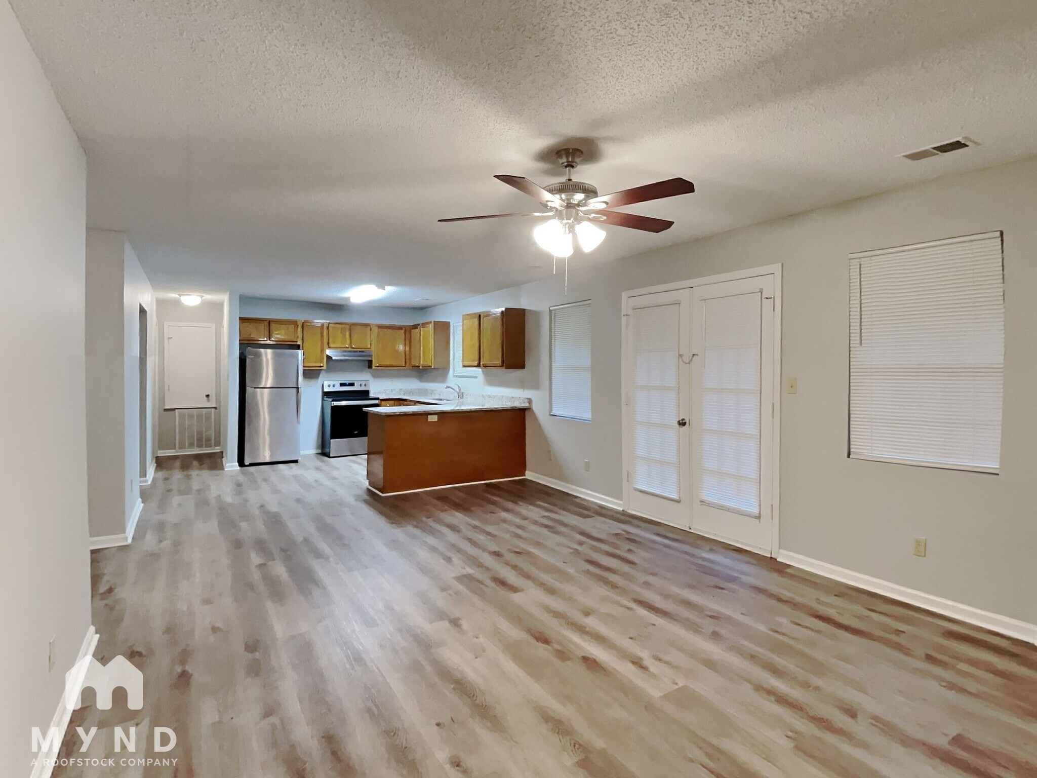 Building Photo - 149 Pearl Hand Dr