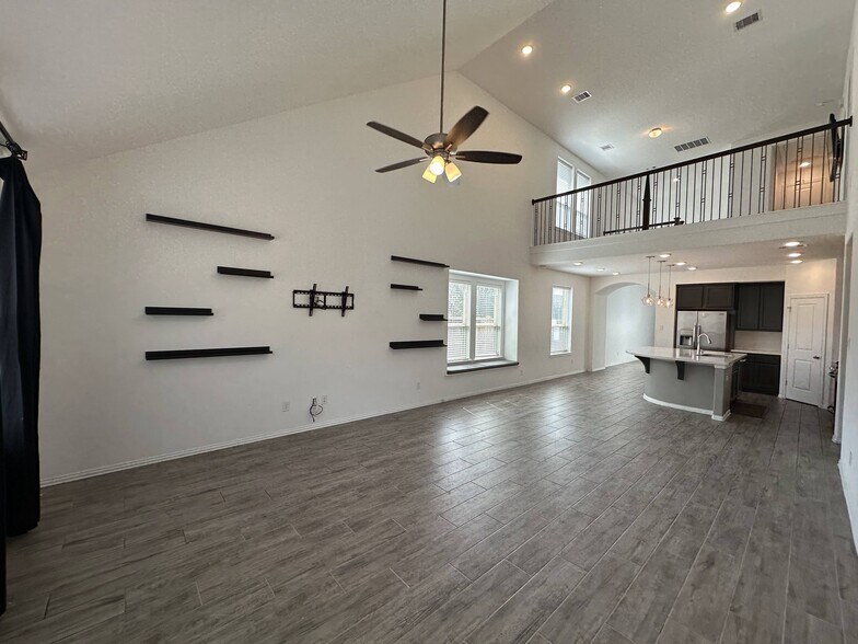 Building Photo - 3702 Allegro Dr