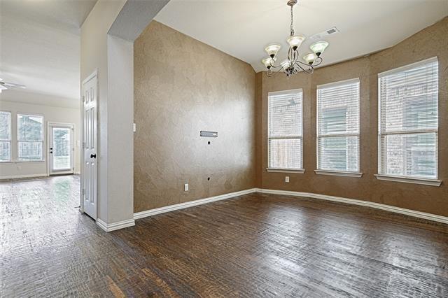 Building Photo - 1216 Realoaks Dr