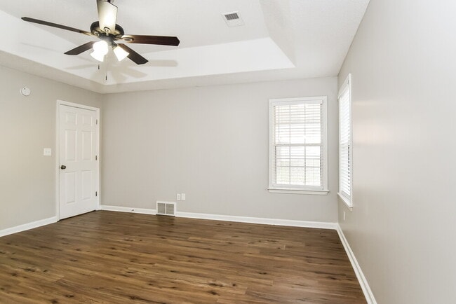 Building Photo - 184 Pebble Creek Cove E