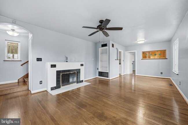 Building Photo - 2030 N Quinn St