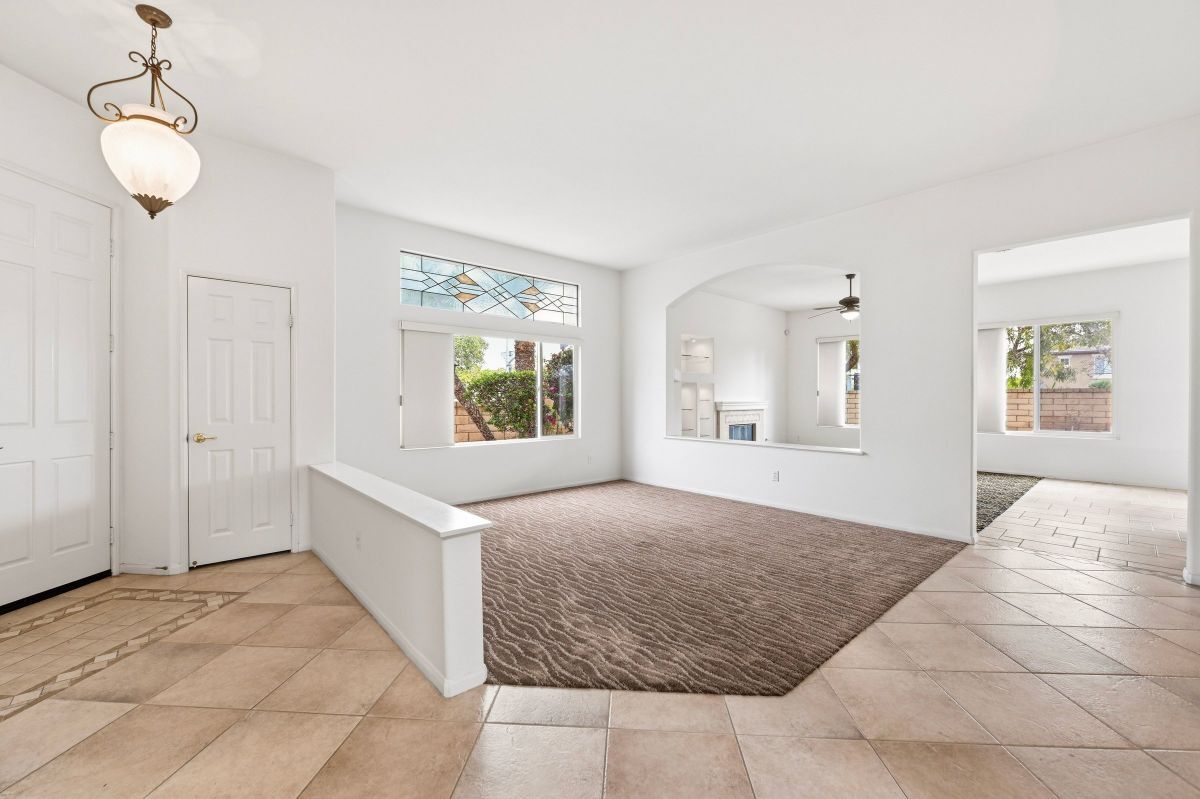 Building Photo - 5643 Willowmere Ln