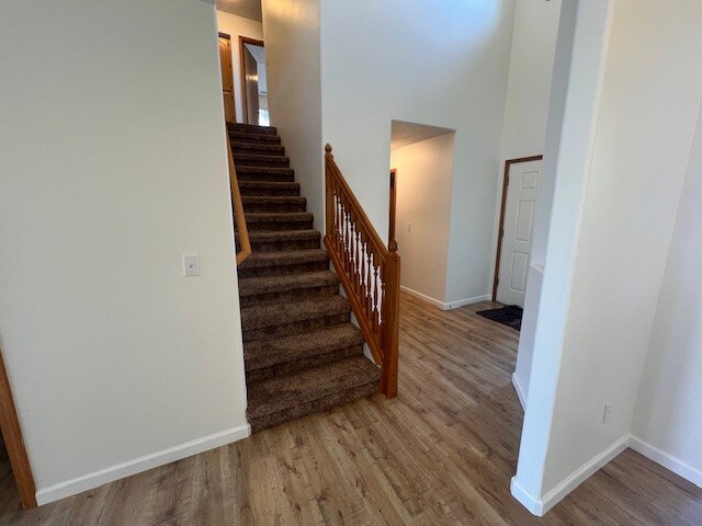Building Photo - 7403 Shadowwood Ct NE