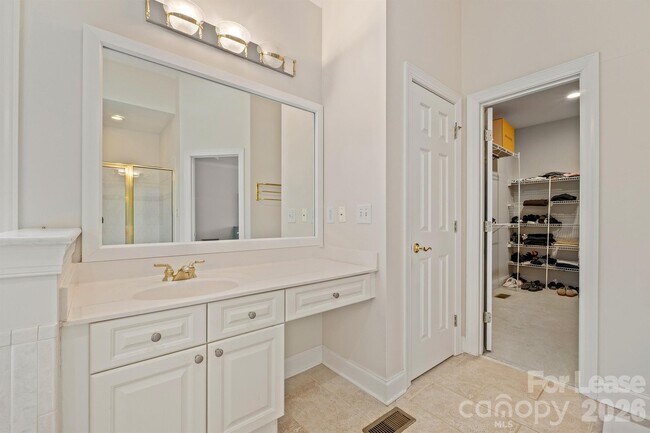 Building Photo - 12004 Camargo Ct