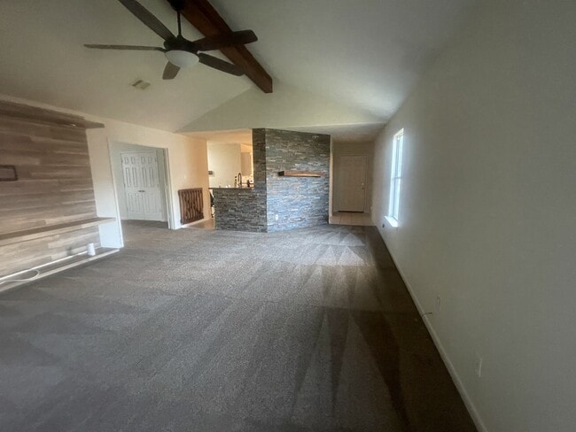 Building Photo - 4307 Sunflower Creek Ln