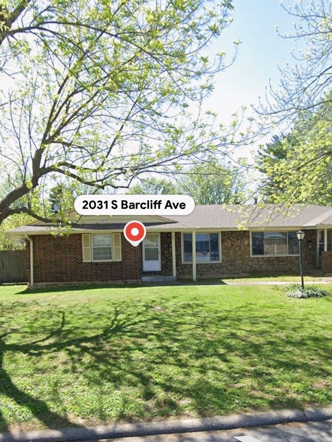 Building Photo - 2 Bedroom Duplex in Southern Hills - Great Location!