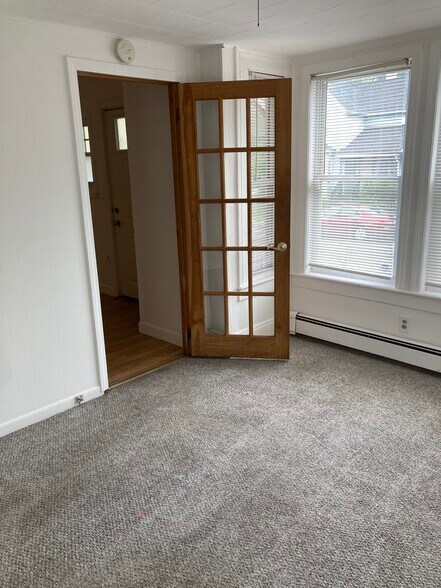Building Photo - 405 Bellevue St