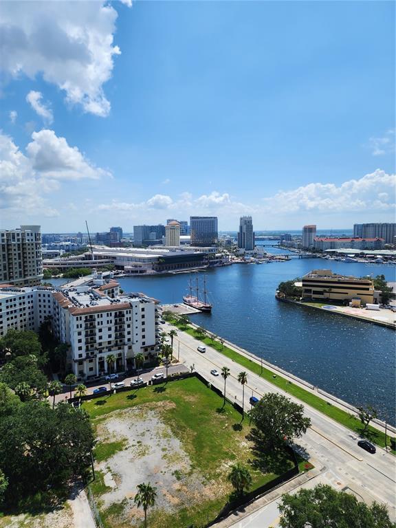 Building Photo - 345 Bayshore Blvd