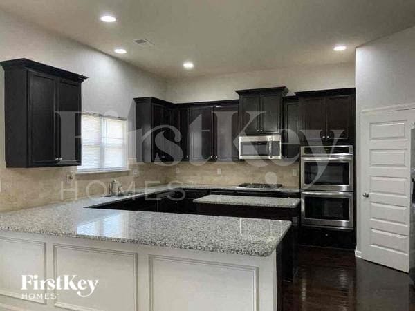 Building Photo - 165 Shenandoah Dr