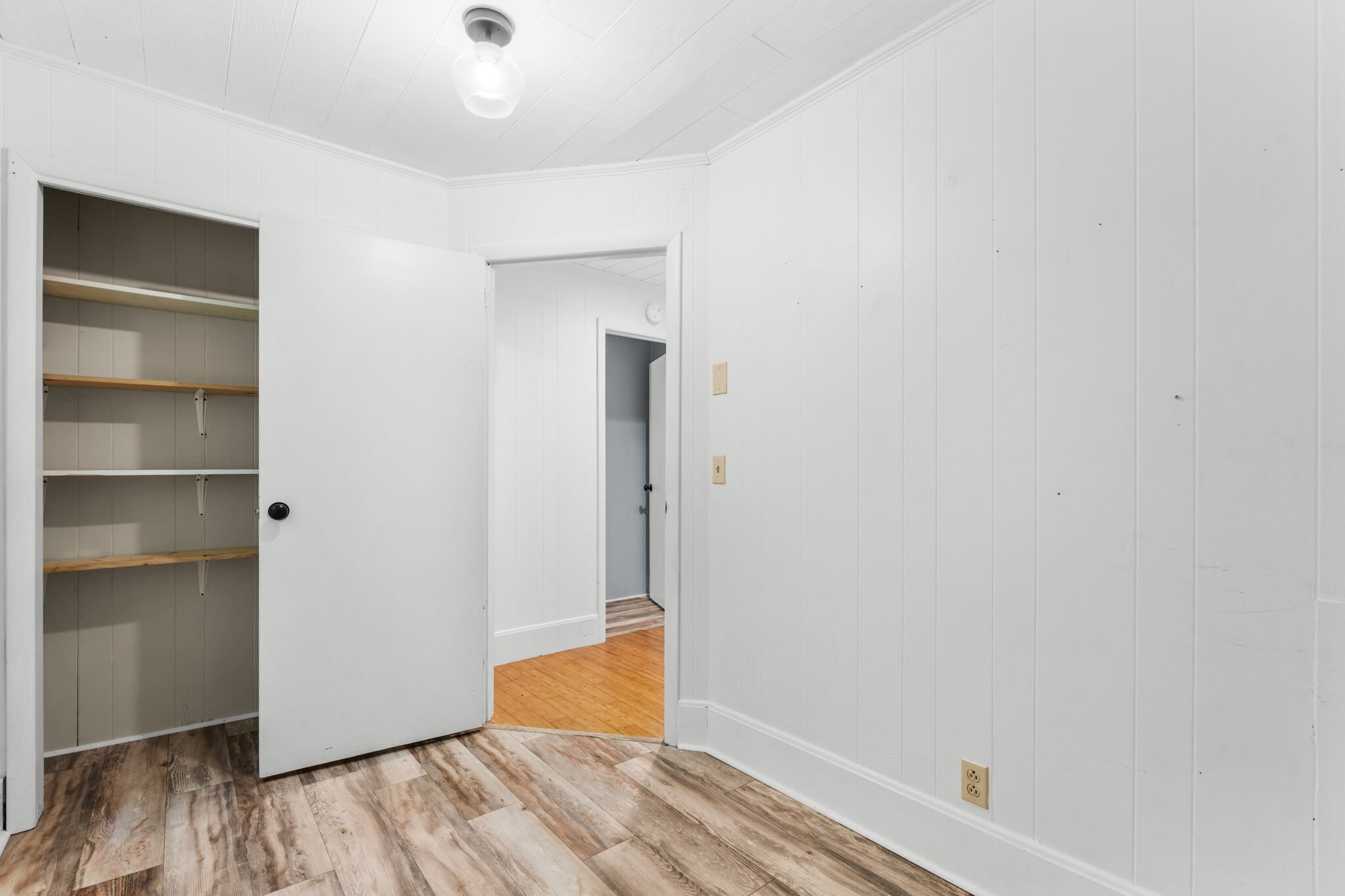 Building Photo - 864 Trojan Horse Cir