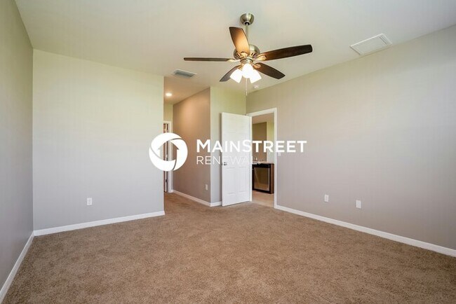 Building Photo - 3 Bedroom Pet-Friendly Home in Cape Coral, FL with Main Street Renewal