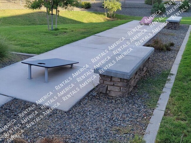 Building Photo - 4100 S Pinelake Way