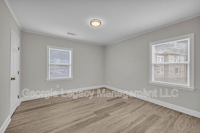 Building Photo - 21 Andrews Ct