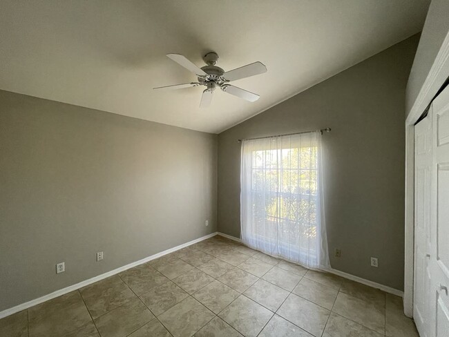 Building Photo - 813 Belville Blvd