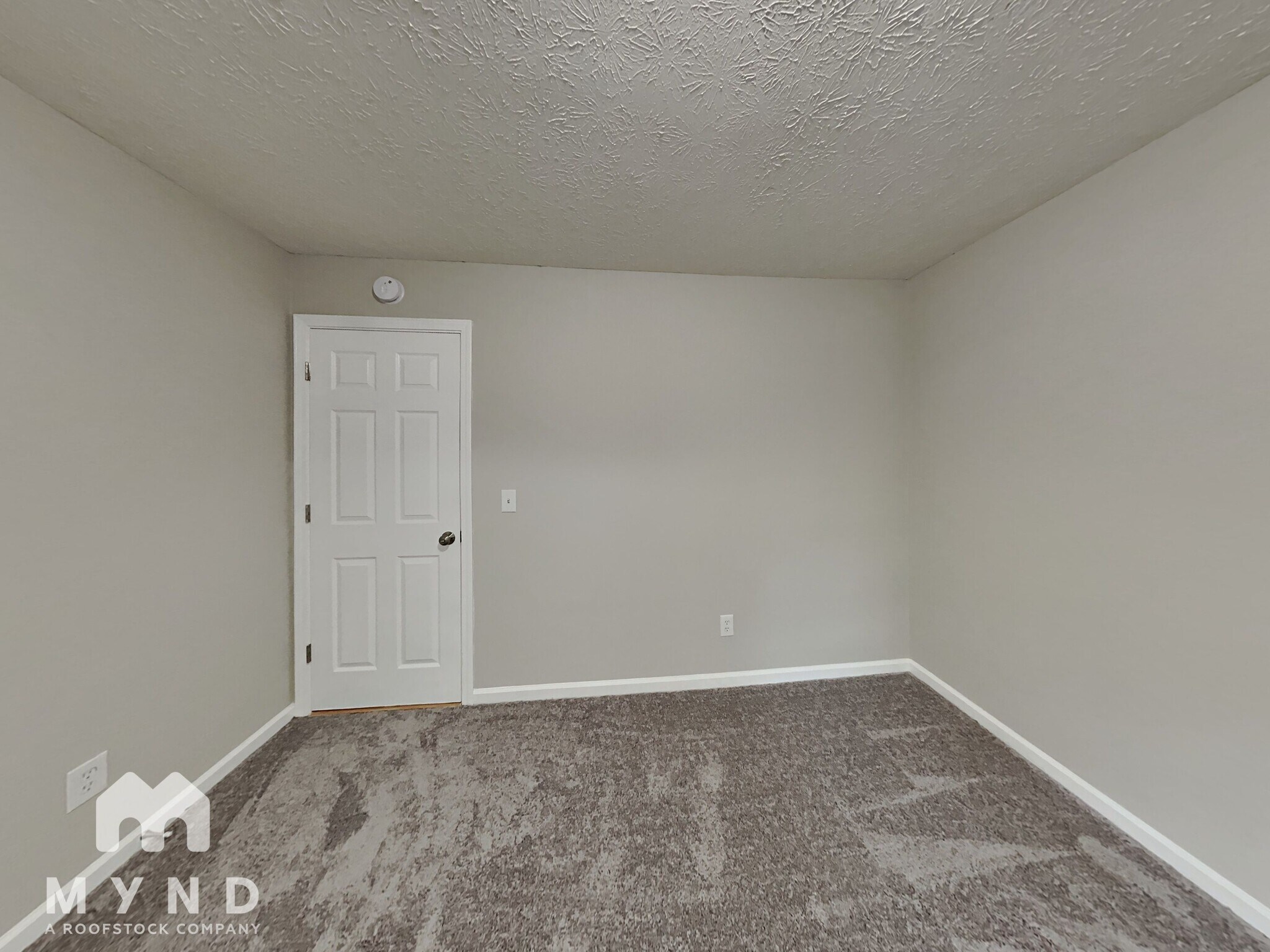 Building Photo - 62 Pinnacle Way