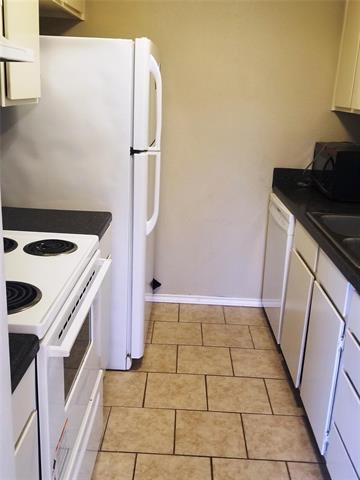 Building Photo - 1700 Justin Lyn St