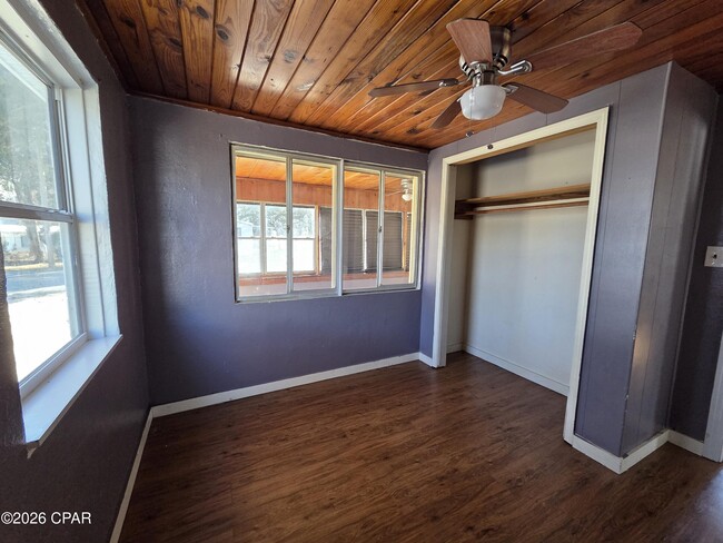 Building Photo - 209 W Toledo Pl