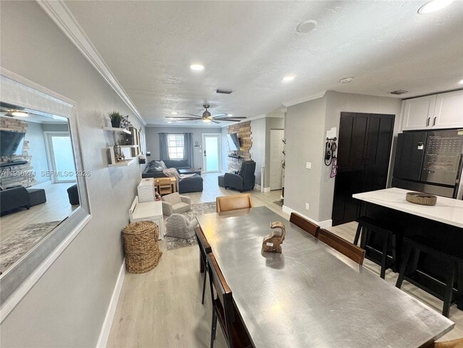 Building Photo - 14849 SW 114th Ct