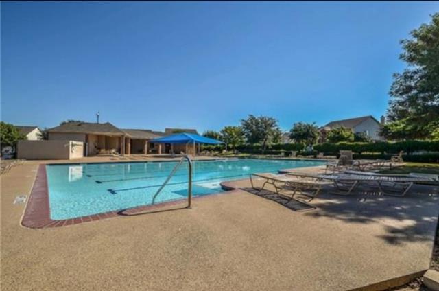 Building Photo - 13049 Fencerow Rd