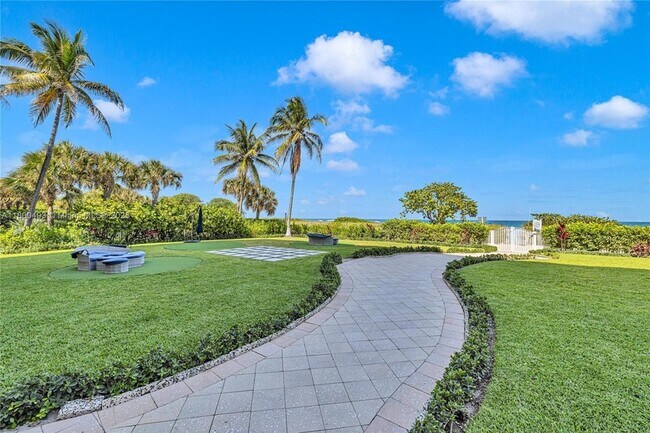 Building Photo - 9455 Collins Ave