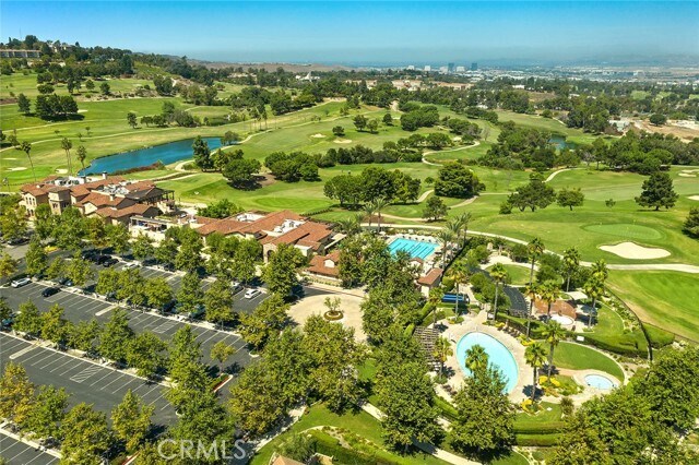 Building Photo - 11 Golf Dr