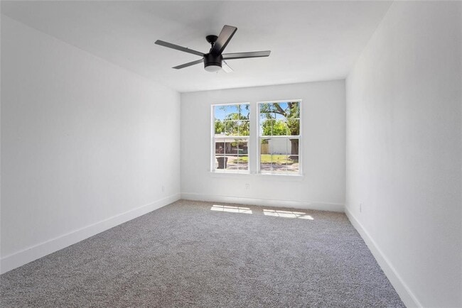 Building Photo - 5811 Northridge Dr