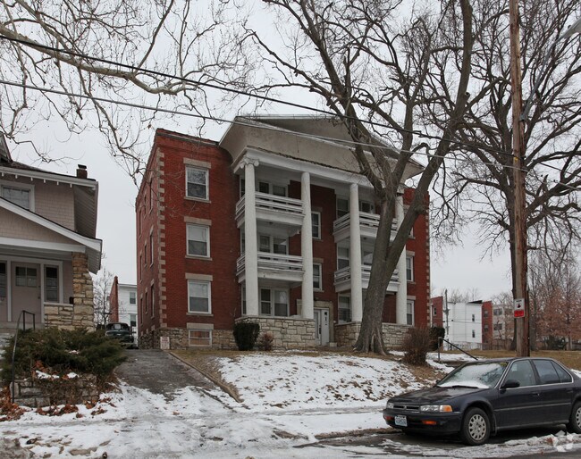 Building Photo - 3832-3834 Wyandotte St