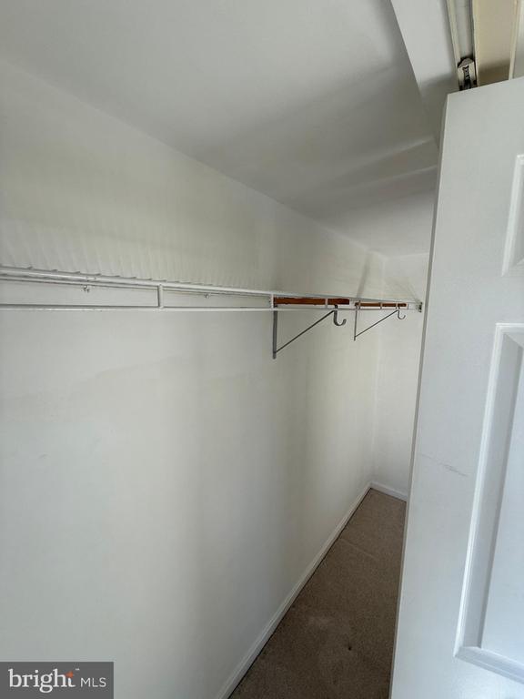 Building Photo - 5866 Orchard Hill Ct