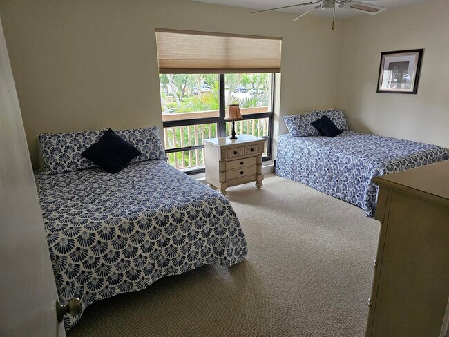 Building Photo - 326 Brackenwood Cir