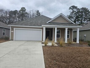 Building Photo - Move in Ready...Start Packing