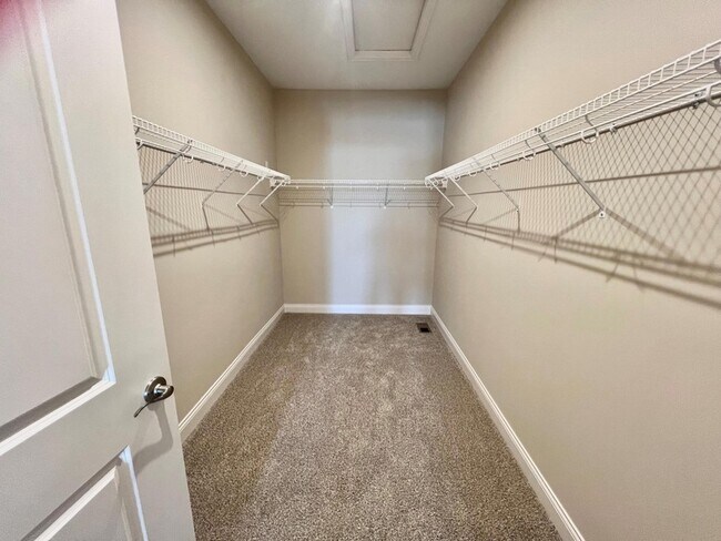 Building Photo - 8434 Concerto Ct