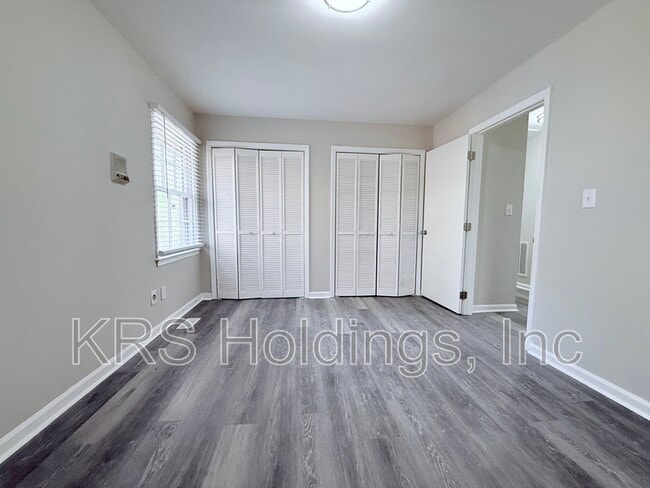 Building Photo - 4717 Willeva Dr