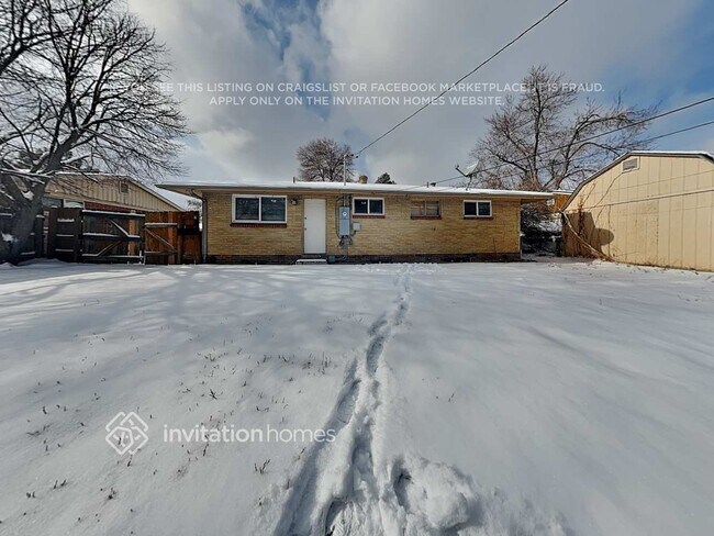 Building Photo - 1410 S Depew St