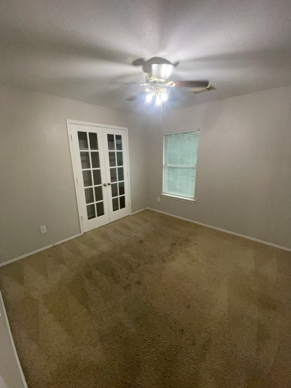 Building Photo - 20911 Southvine Ct